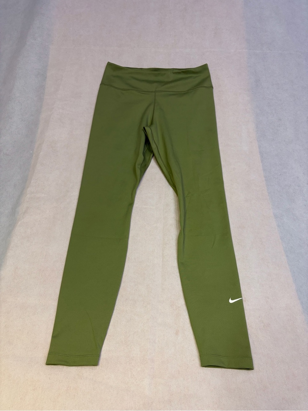 Nike Dri-fit lagging’s, sz M